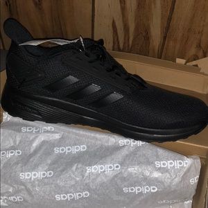 Adidas “Duramo 9” shoes
